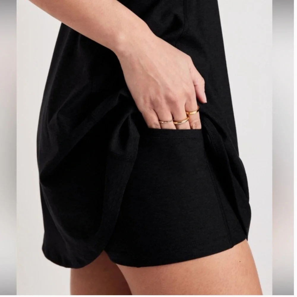 OLD NAVY Cloud go dry dress